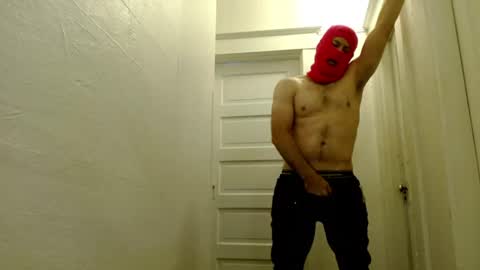 Snapshot of xmarks_a_slut chatting on July 12, 5:15 pm XXXMARKSASLUTXXX online show from July 12, 5:15 pm