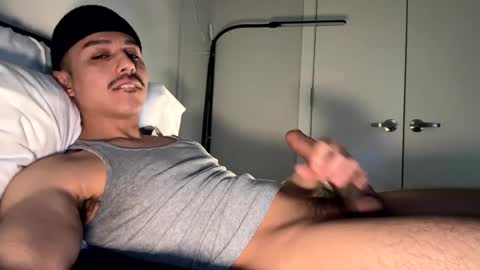 xmomentumx online show from December 21, 2:47 pm