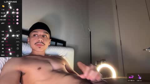 xmomentumx online show from November 12, 4:13 am