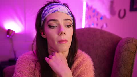 Bella Bondai online show from January 9, 9:06 am