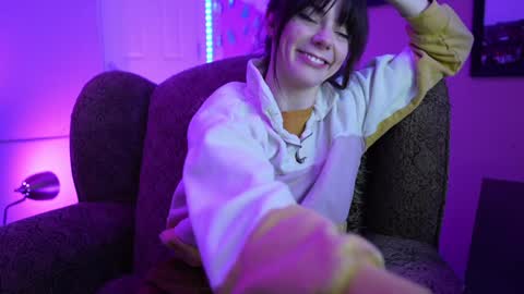 Bella Bondai online show from January 21, 3:54 pm