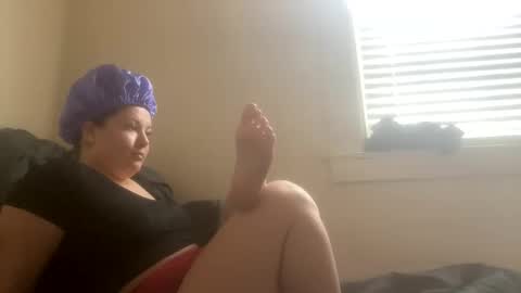 Snapshot of xocrybaby chatting on February 17, 5:21 pm xocrybaby online show from February 17, 5:21 pm