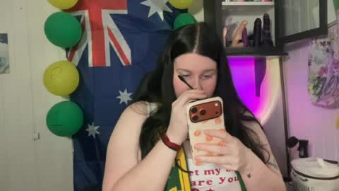xopeachybaby online show from July 8, 5:12 am