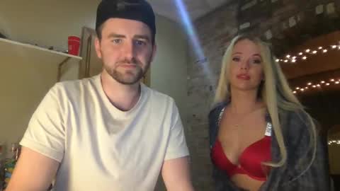 xoprincesspeachxo online show from October 2, 12:17 am