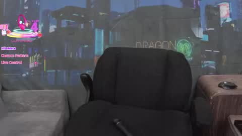 Chloe online show from September 28, 1:11 am