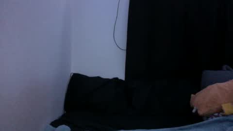 Miss K online show from December 11, 8:58 am