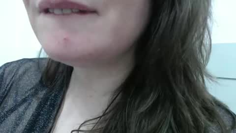 Snapshot of xprensesxx chatting on December 18, 10:05 pm xprensesxx online show from December 18, 10:05 pm