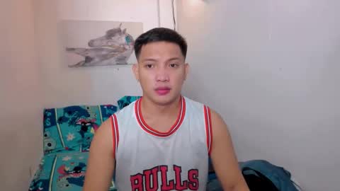 xsebastian19 online show from December 18, 6:30 am