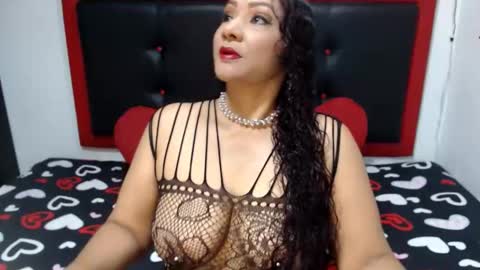 xshopyx online show from November 23, 3:28 am