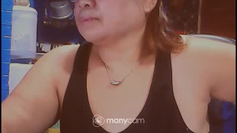 Snapshot of xsw33t_joy69x chatting on May 17, 12:34 pm joy online show from May 17, 12:34 pm