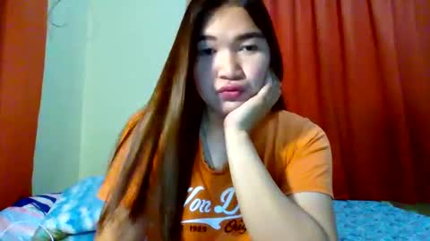 HI IM PAULINE online show from January 4, 3:50 am