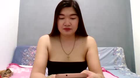 HI IM PAULINE online show from September 25, 12:03 am