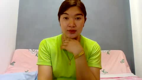 HI IM PAULINE online show from November 13, 12:09 am