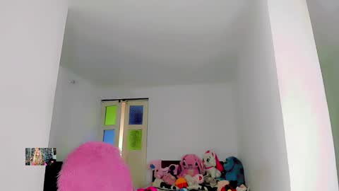 Femboy Exotic online show from February 13, 10:22 pm