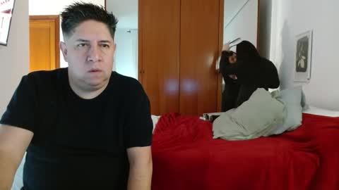 thiagoeva online show from February 27, 9:09 am