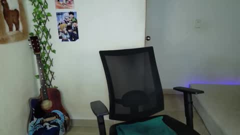 xtranherr online show from March 27, 12:38 am