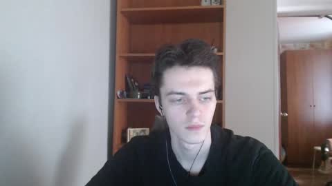 traqqq online show from November 6, 9:10 am