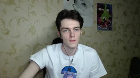 Snapshot of xtraqqq chatting on February 14, 2:36 pm traqqq online show from February 14, 2:36 pm