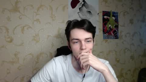 Snapshot of xtraqqq chatting on February 24, 2:26 pm traqqq online show from February 24, 2:26 pm