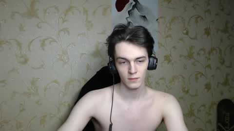 Snapshot of xtraqqq chatting on March 19, 8:02 pm traqqq online show from March 19, 8:02 pm