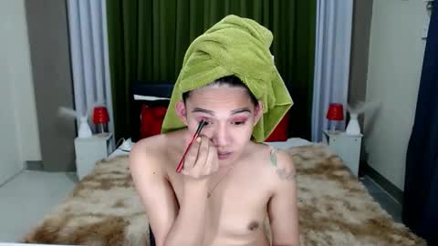 xtspetitehugecock online show from April 2, 1:58 am