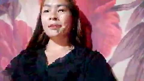 Snapshot of xuxulove00 chatting on October 7, 6:43 am xuxulove00 online show from October 7, 6:43 am