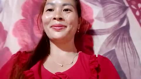 Snapshot of xuxulove00 chatting on October 12, 5:17 am xuxulove00 online show from October 12, 5:17 am