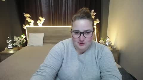 xx daniella xx online show from April 23, 6:47 am