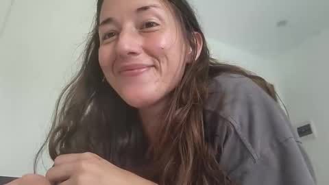 Snapshot of xx_flowprincess_xx chatting on April 23, 3:52 am xx_flowprincess_xx online show from April 23, 3:52 am