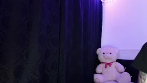 Snapshot of xx_johnson_xx chatting on July 4, 7:14 am VALE online show from July 4, 7:14 am