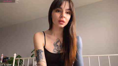 Lily online show from March 25, 11:05 am