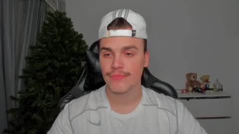 raul online show from January 19, 12:25 am