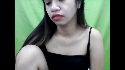 Mariel online show from November 14, 1:26 am