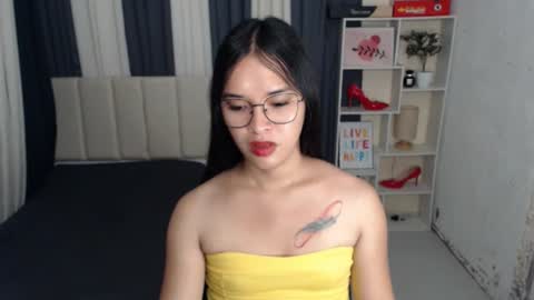 Snapshot of xxbigcockchloexx chatting on September 12, 5:24 pm CHLOES ROOM online show from September 12, 5:24 pm