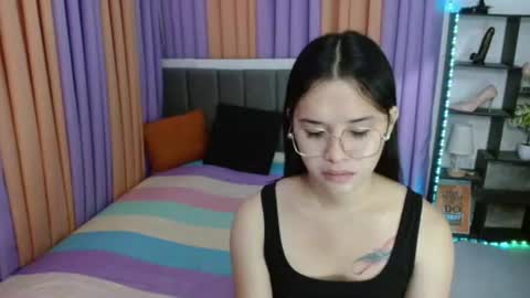 Snapshot of xxbigcockchloexx chatting on November 8, 6:02 am CHLOES ROOM online show from November 8, 6:02 am