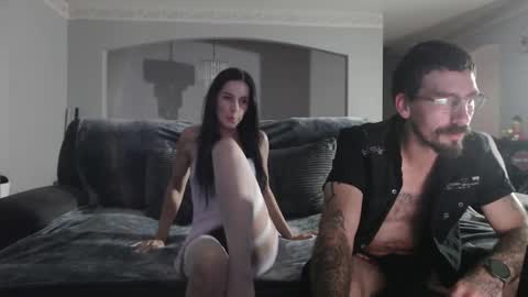 Snapshot of xxbradxx604 chatting on October 3, 2:19 am xxbradxx604 online show from October 3, 2:19 am