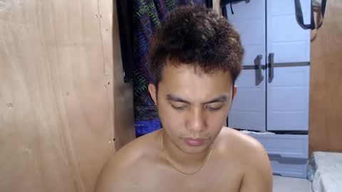 Snapshot of xxclark18xx chatting on July 8, 7:07 pm Clark online show from July 8, 7:07 pm