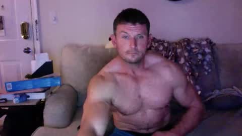 xxedgemaster101 online show from December 15, 6:50 am