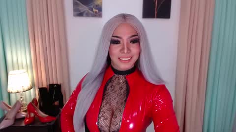 Snapshot of xxeroticdhaliaxx chatting on October 26, 12:27 am xxeroticdhaliaxx online show from October 26, 12:27 am