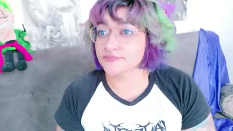 Snapshot of xxgreengoodxx chatting on June 22, 6:49 pm xxgreengoodxx online show from June 22, 6:49 pm