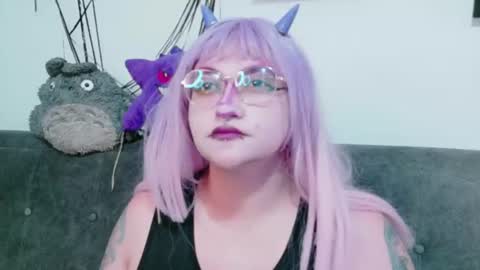 Snapshot of xxgreengoodxx chatting on July 9, 7:51 pm xxgreengoodxx online show from July 9, 7:51 pm