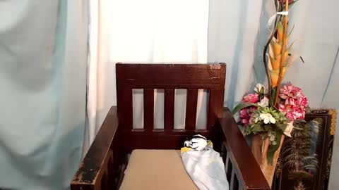 Loyd online show from February 1, 3:07 pm