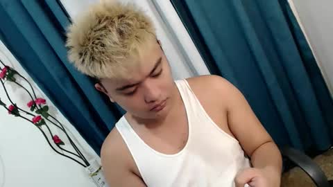 Loyd online show from February 11, 8:30 am