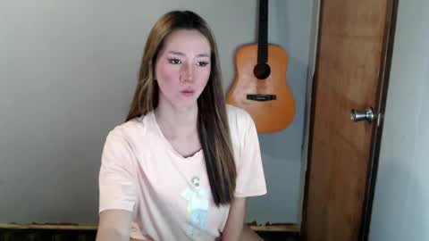 Snapshot of xxinnocentbellaxx chatting on December 20, 10:27 am Dyanna Zulla online show from December 20, 10:27 am