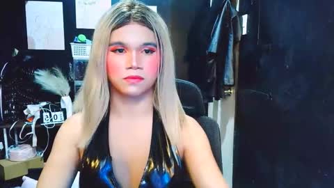 xxirene online show from March 6, 2:08 am