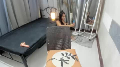 Snapshot of xxjasminfoxxx chatting on February 1, 7:23 pm xxjasminfoxxx online show from February 1, 7:23 pm