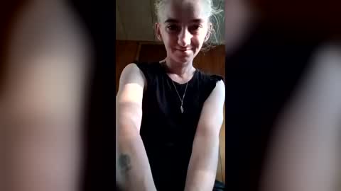 Snapshot of xxjessiebugxx chatting on June 29, 10:21 pm xxjessiebugxx online show from June 29, 10:21 pm