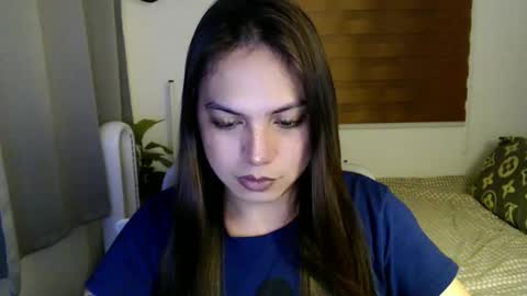 Snapshot of xxjulielovesyouxx chatting on September 16, 6:53 pm July online show from September 16, 6:53 pm