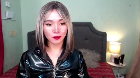 Kagura online show from December 18, 2:42 am