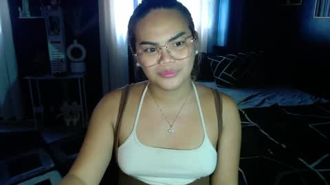 Snapshot of xxkylie_smithxx chatting on May 9, 1:11 am Kylie Smith online show from May 9, 1:11 am